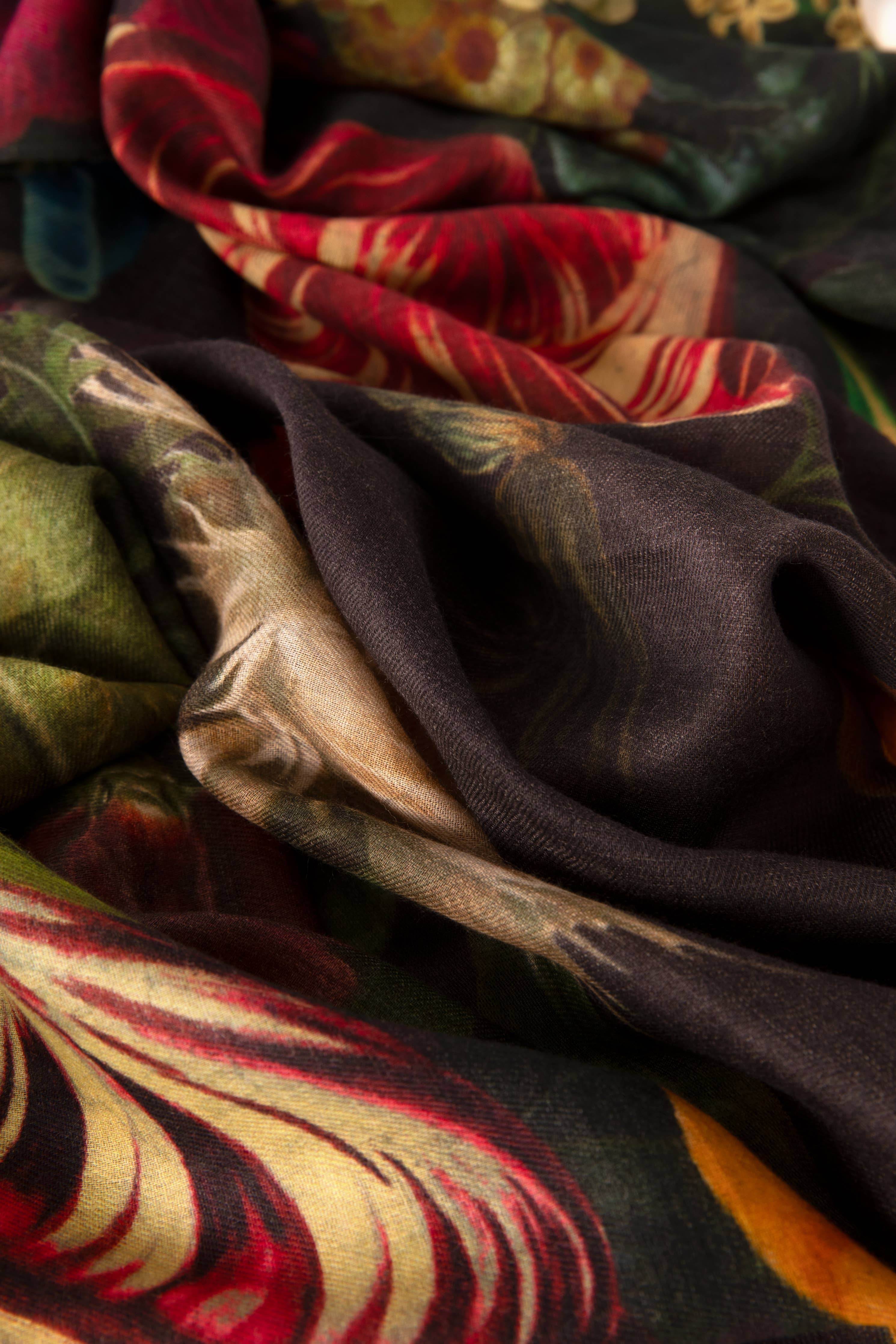 Kimono in mittlerer Länge - Opulentes Schokolade