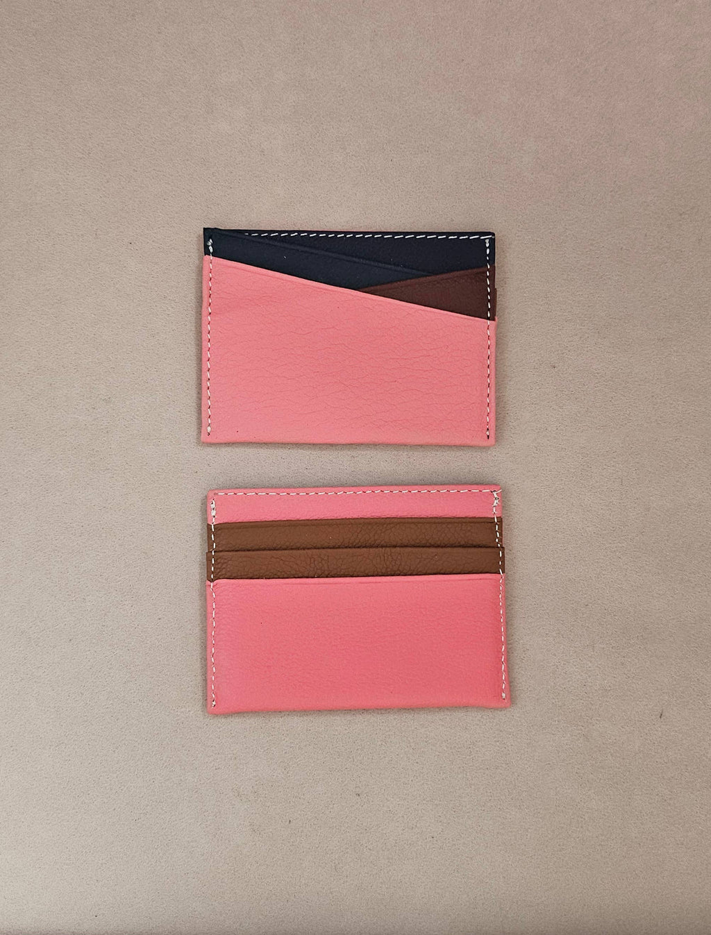 Kartenetui aus recyceltem Leder: Marine (+multicolor aléatoire)