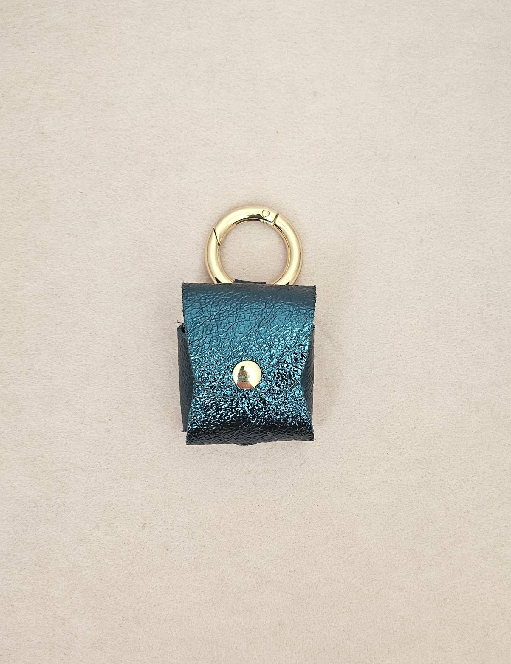 Leder-Kopfhörerhalter, Taschenanhänger: Mit Schnur / Nackt