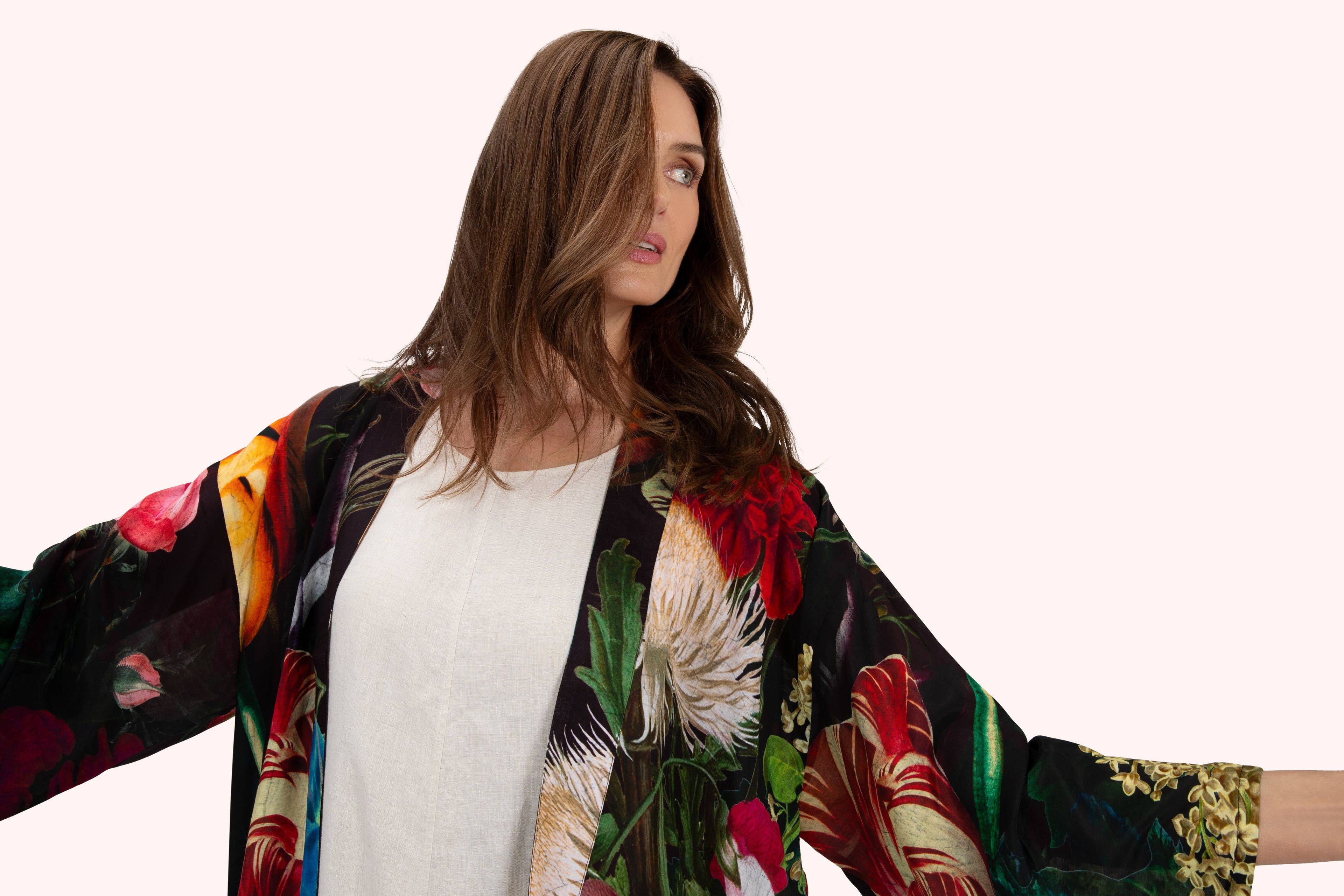 Kimono in mittlerer Länge - Opulentes Schokolade