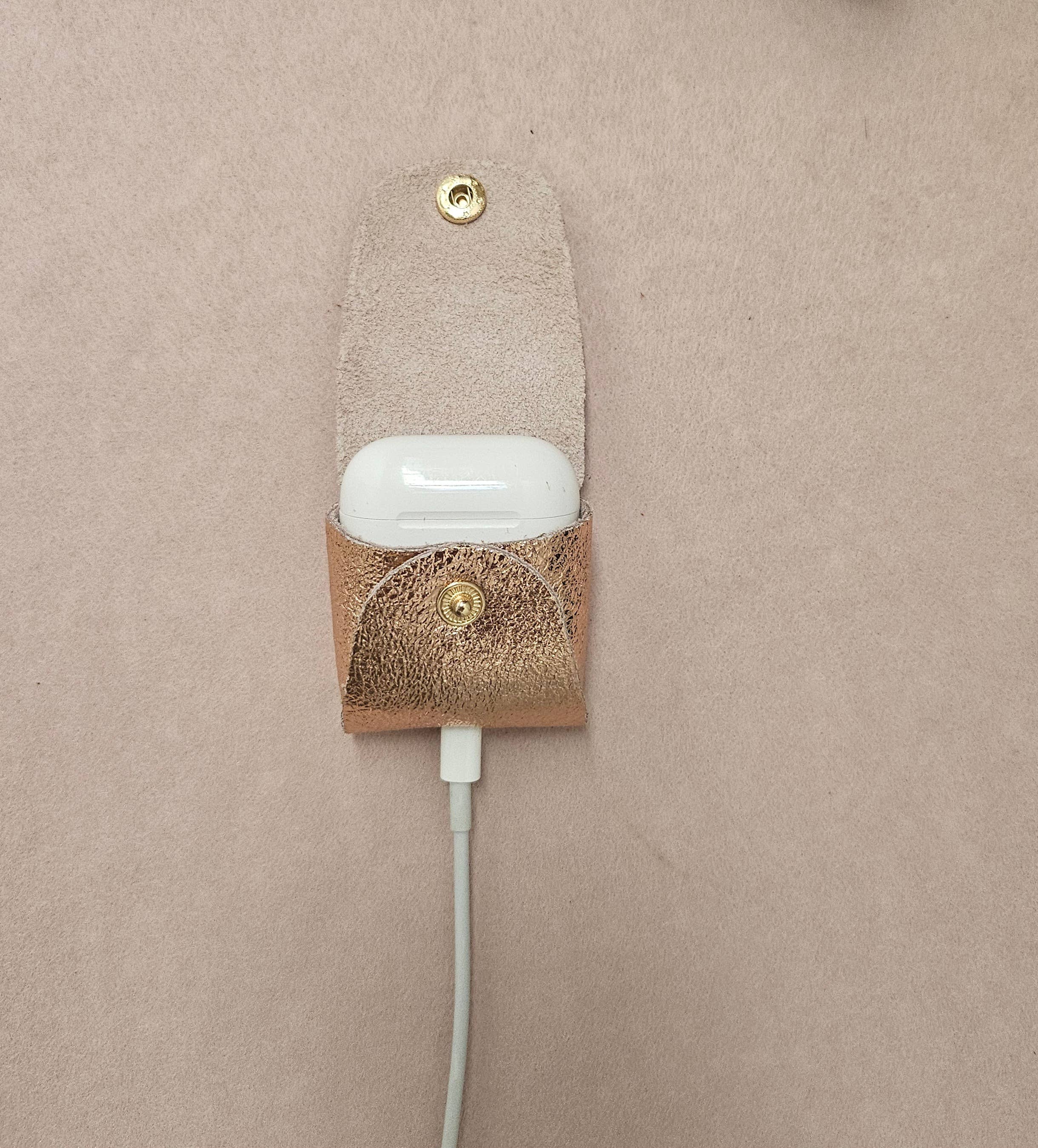 Leder-Kopfhörerhalter, Taschenanhänger: Mit Schnur / Nackt