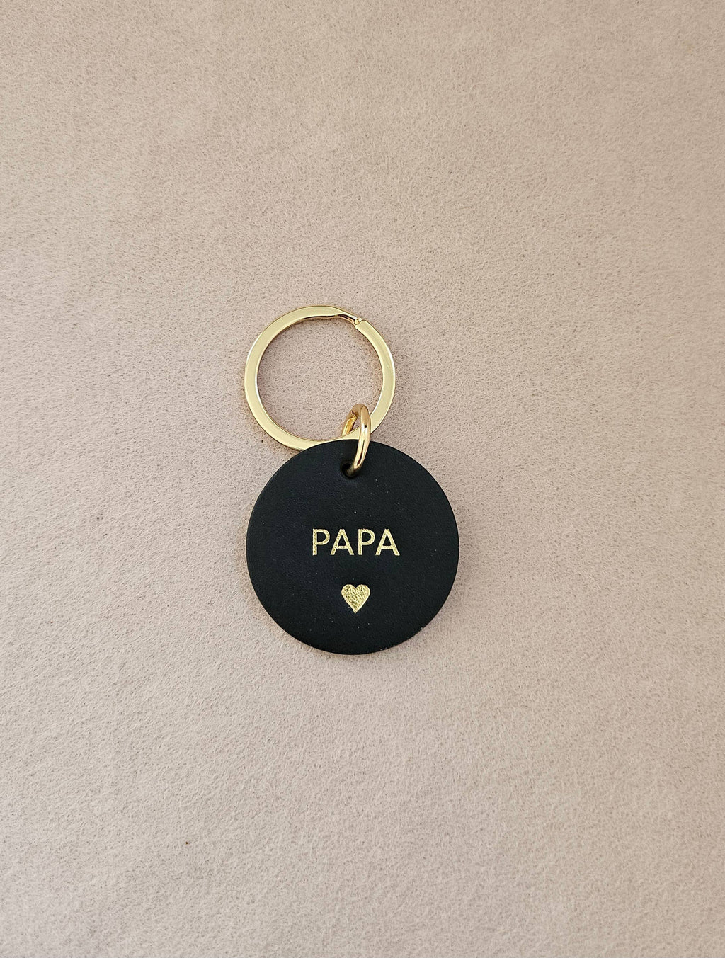 Leder-Schlüsselanhänger Herz Papa Mama: Schwarz