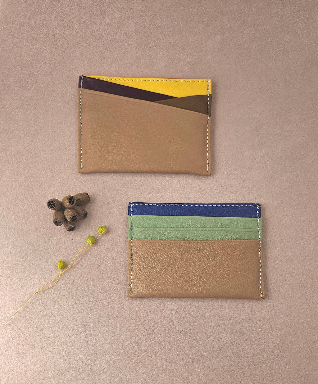 Kartenetui aus recyceltem Leder: Marine (+multicolor aléatoire)
