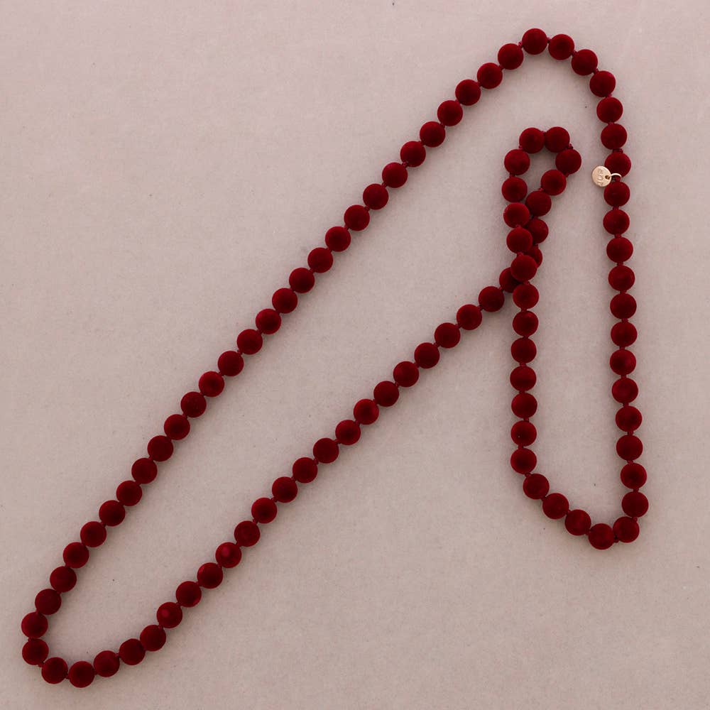 Lange Halskette mit Samtkugeln 120 cm: Granate