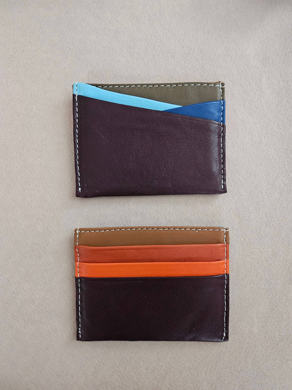 Kartenetui aus recyceltem Leder: Bordo (+mutlticolor aléatoire)
